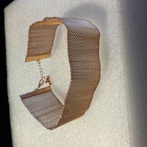 Elegant Gold Mesh choker necklace